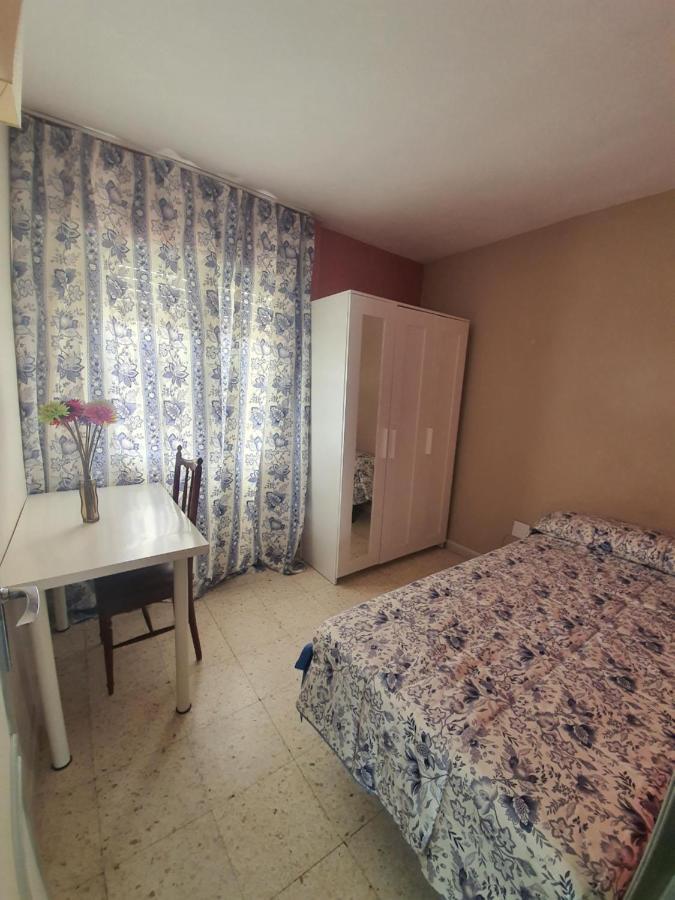 Amplio Apartamento En El Centro De Triana Apartment เซบีญา ภายนอก รูปภาพ