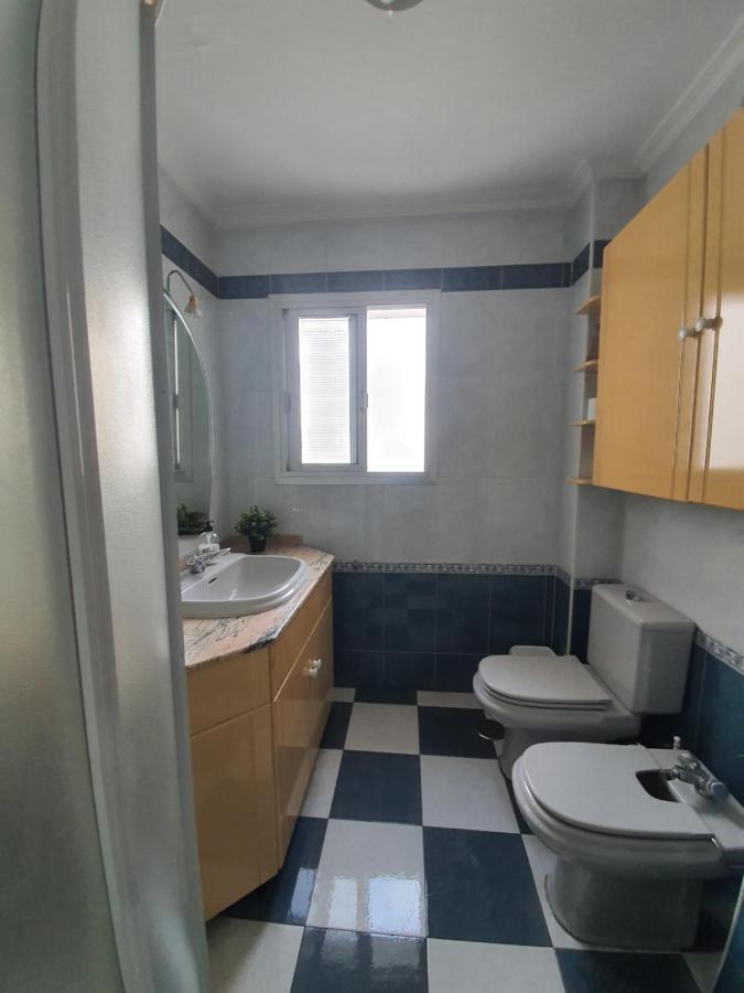 Amplio Apartamento En El Centro De Triana Apartment เซบีญา ภายนอก รูปภาพ